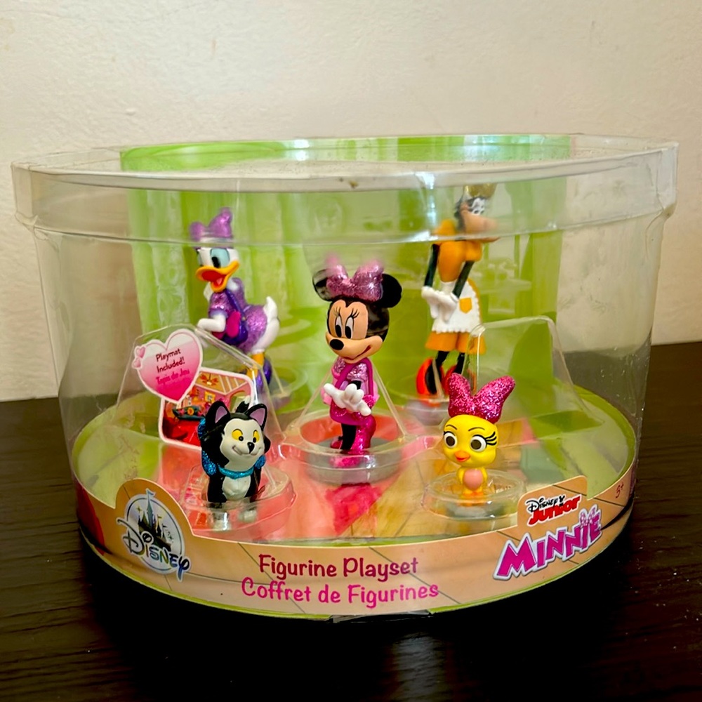 Disney store Minnie Mouse player